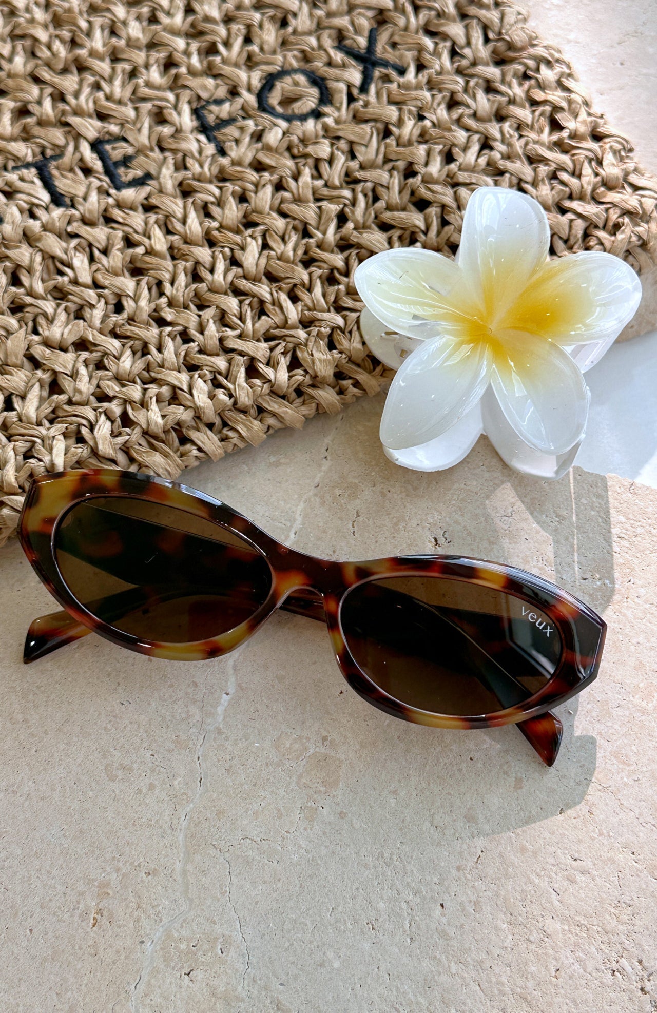 HAPPY IN THE HAMPTONS SUNGLASSES EMERALD MARBLE