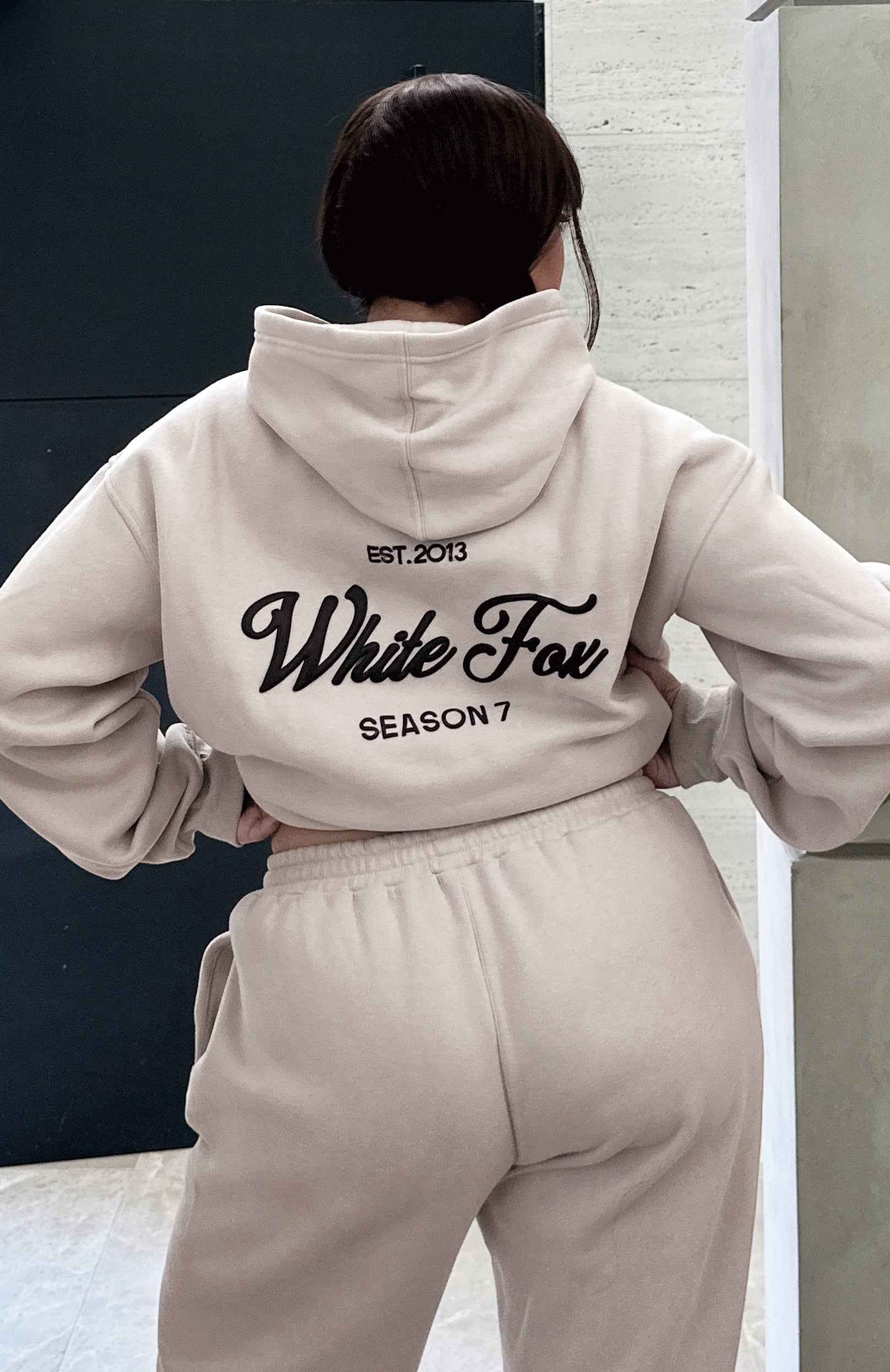 White fox oversized hoodie shop