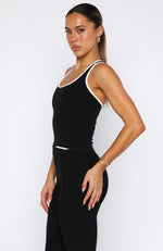 Knockout Crop Top Black/White