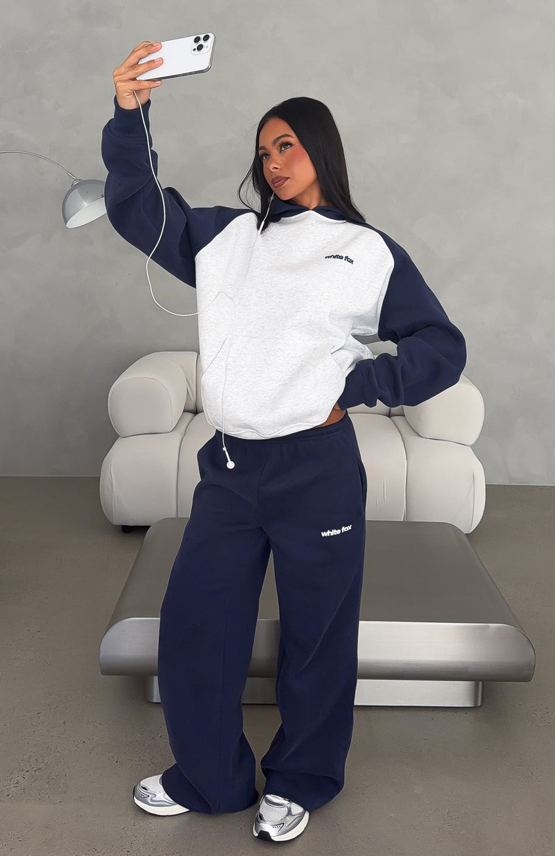 Loving It Here Wide Leg Sweatpants Navy