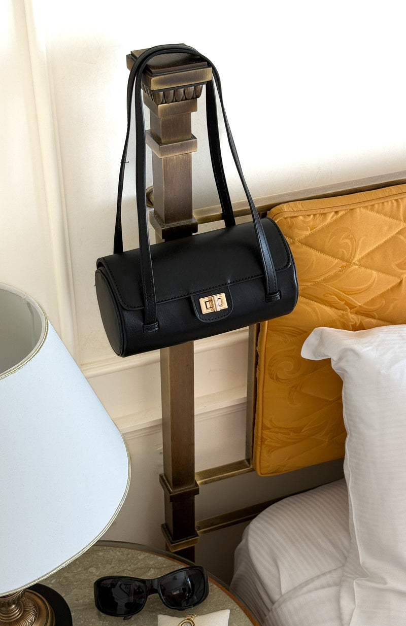 Magnus Shoulder Bag Black PU
