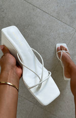 Atlas Wedges White