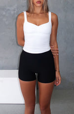 Aura Crop White