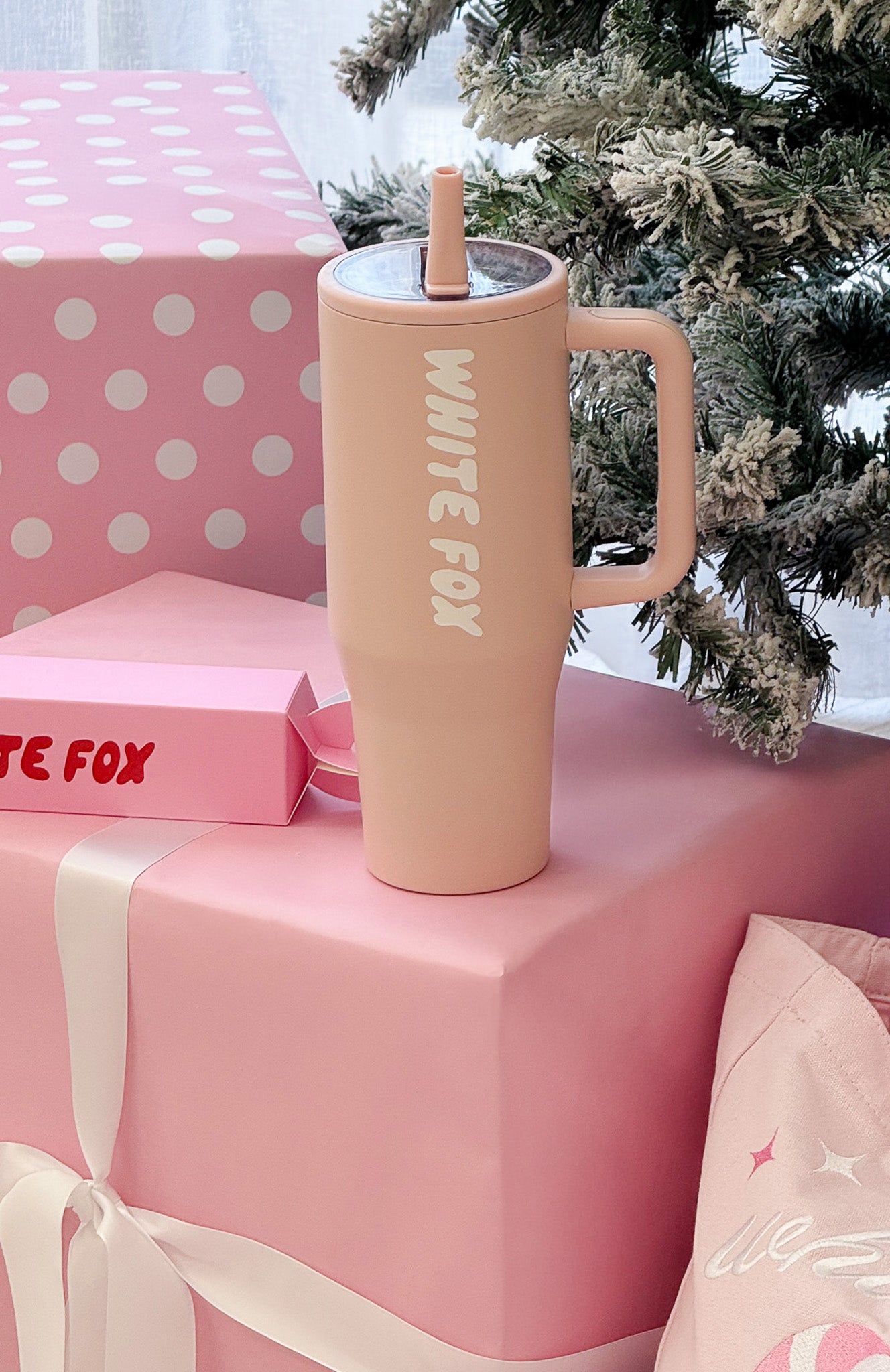 White Fox Boutique Stellan Drink Bottle 1.2 Litre Soft Pink